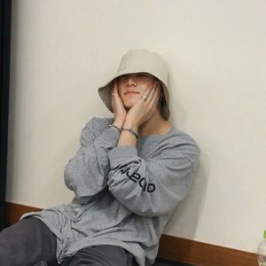 Meet your Posher, Cymbra